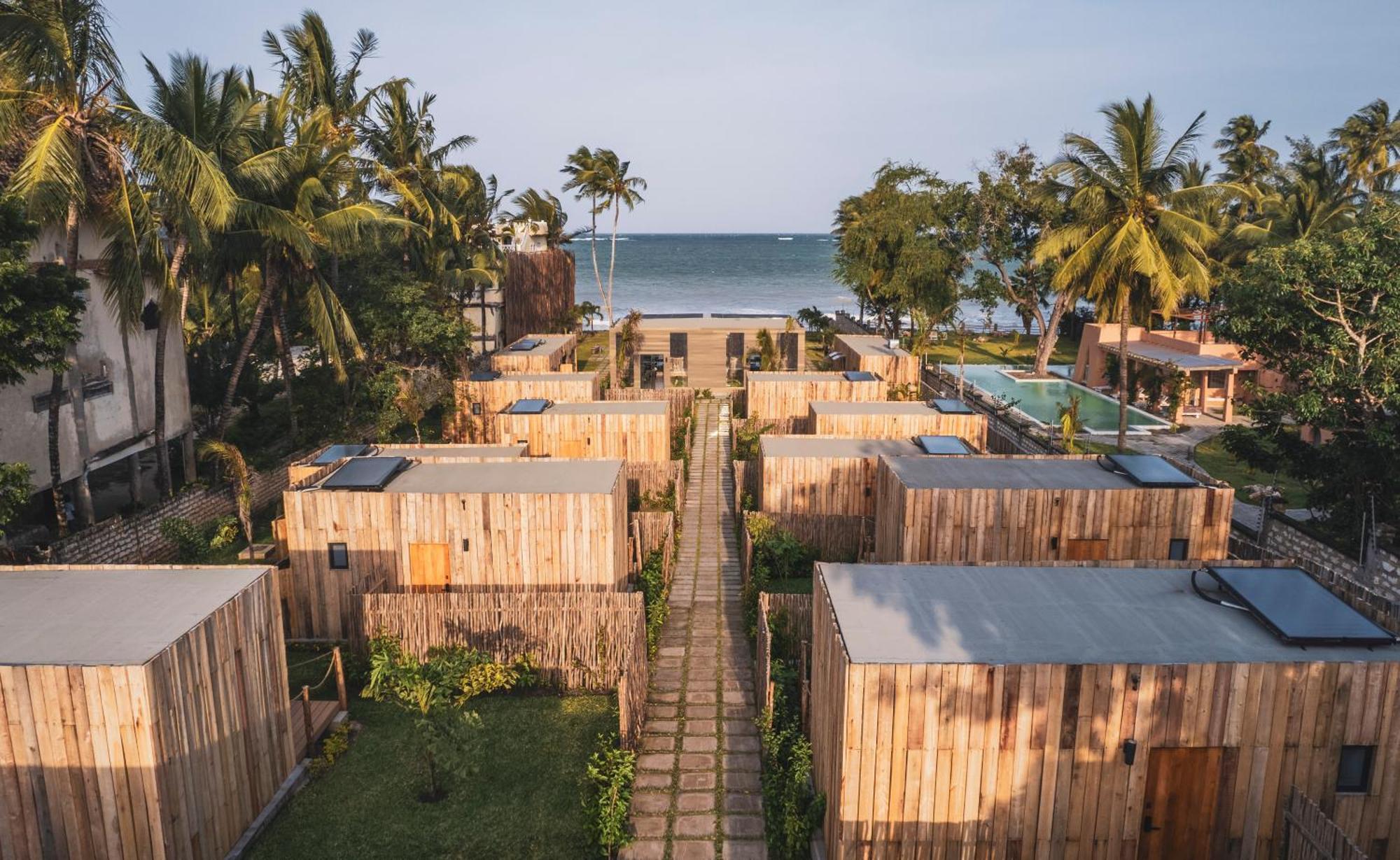 Lalagalu - Beachfront Ecocabins Diani Beach Zewnętrze zdjęcie