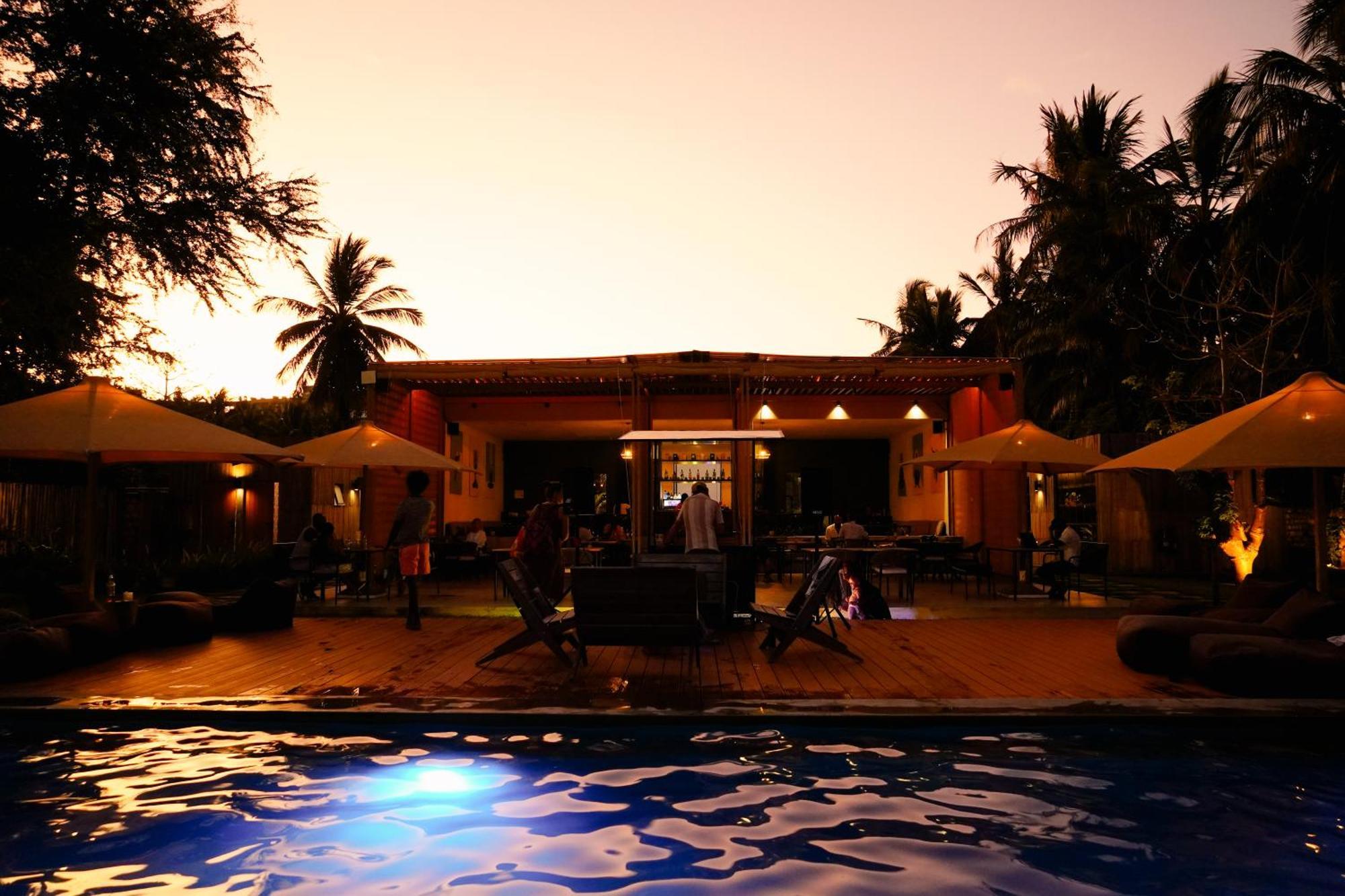 Lalagalu - Beachfront Ecocabins Diani Beach Zewnętrze zdjęcie